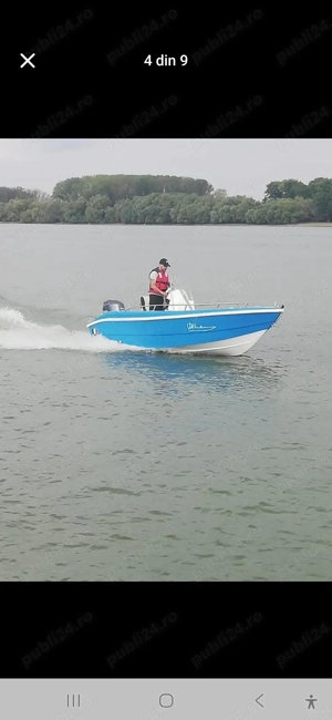 Barca cu motor si peridoc