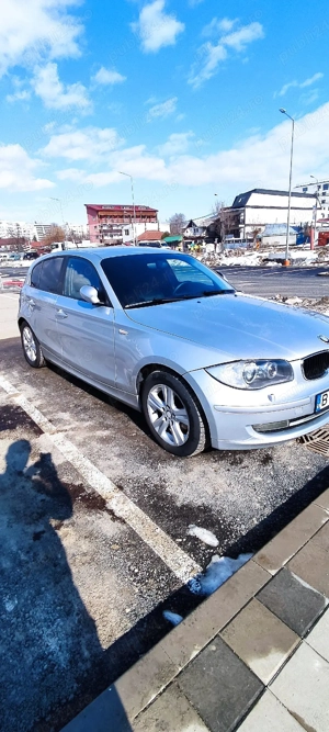 BMW seria 1 model 2009 diesel 2.0 145 cai - imagine 4