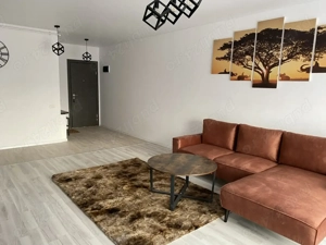 Inchiriez apartament 2 camere, zona Parcul Carol - imagine 9