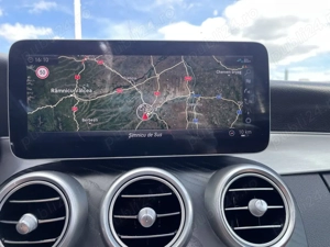 Mercedes Benz C200 - imagine 13