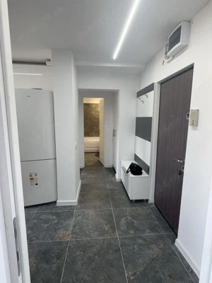 De vanzare apartament 2 camere Tractorul - imagine 3