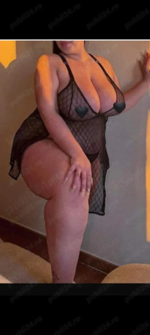 Zona CAREIULUI MC DONALD Dana Domnita educata singura in locatie