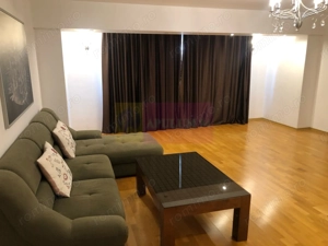 Apartament 3 camere LUX, 99mp, B-dul Unirii, loc parcare inclus