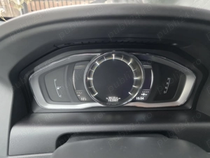 Volvo XC60 D4 190cp 2017 - imagine 10