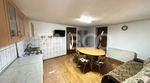 Apartament la casa + pivnita 93 mp utili Centrul Istoric - imagine 6