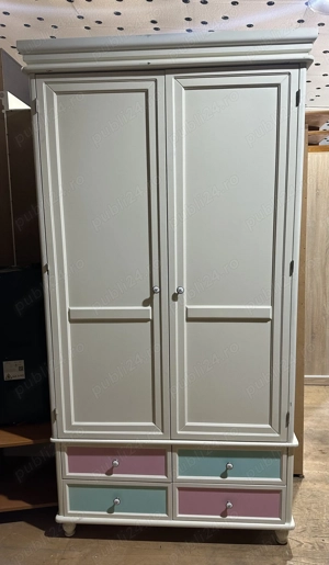 2 buc Dulap cu 2 usi si 4 Sertare; Sifonier cu raft si bara de umerase