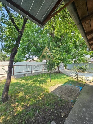 Casa solida, independenta energetic, mutare imediata, 2000 mp teren Targu Trotus - imagine 17