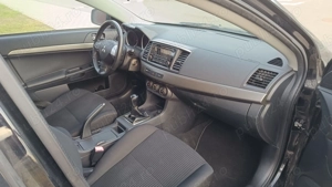 Mitsubishi Lancer 1.6 ClearTec Edition 99980km benzina - imagine 8