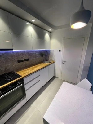 Apartament 2 Camere Gara de Nord | Balcon | 6 minute metrou  - imagine 5