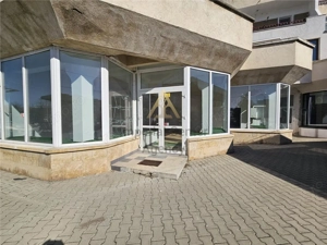 SPATIU COMERCIAL DE INCHIRIAT IN ONESTI