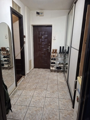 PROPRIETAR vand schimb garsoniera Nerva Traian Carlova bloc reabilitat - imagine 3