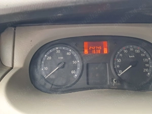 Vând Renault Trafic  - imagine 5