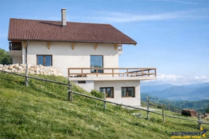 Pensiune  resedinta, in magistral peisagistic, cu 1.000 mp teren, Pestera, Brasov - imagine 4