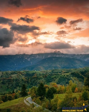 Pensiune  resedinta, in magistral peisagistic, cu 1.000 mp teren, Pestera, Brasov - imagine 18