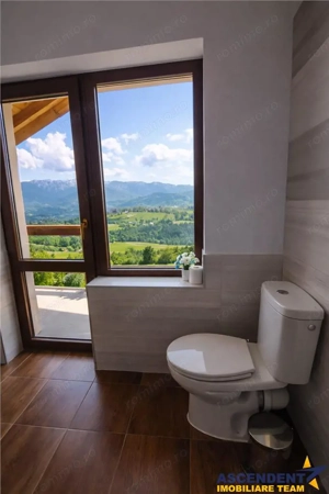 Pensiune  resedinta, in magistral peisagistic, cu 1.000 mp teren, Pestera, Brasov - imagine 17