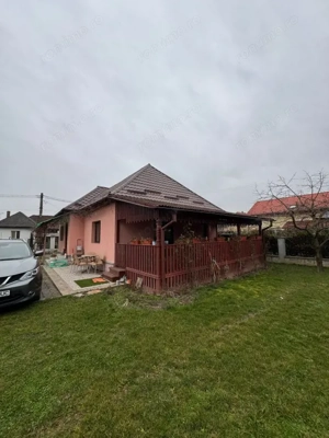 Casă cochetă în Lăpușel, zonă liniștită – 70 mp, teren 4,5 ari. - imagine 5