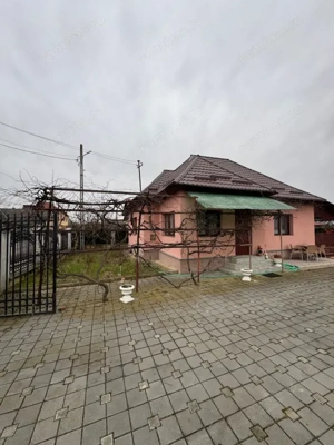 Casă cochetă în Lăpușel, zonă liniștită – 70 mp, teren 4,5 ari. - imagine 4