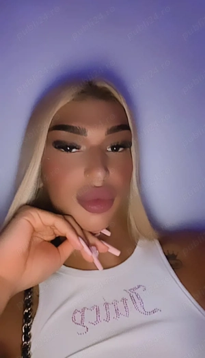 Sunt cea ce cauți !! Ts