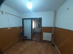 Vanzare  Apart. 2 camere cf.1 decomandat, supr. utila de 49.mp. + balc. de 16.mp. zona Calarasi 4 - imagine 12