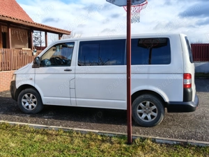 Volkswagen transporter  t5 8+1locuri - imagine 4