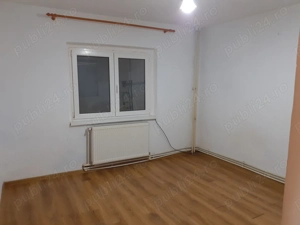 Vanzare  Apart. 2 camere cf.1 decomandat, supr. utila de 49.mp. + balc. de 16.mp. zona Calarasi 4 - imagine 7