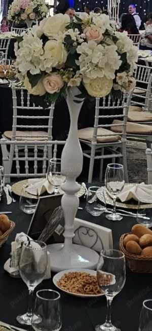 Vand suport aranjament floral