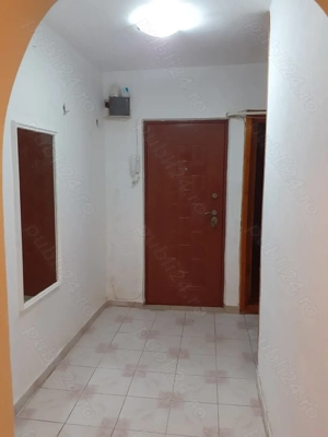 Vanzare  Apart. 2 camere cf.1 decomandat, supr. utila de 49.mp. + balc. de 16.mp. zona Calarasi 4 - imagine 8