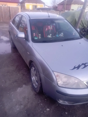 vind ford Mondeo anul 2005 preț 800 Euro negociabil  - imagine 2