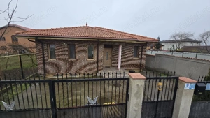 vind casa in Costinesti jud Constanta an constructie 2022 demisol +parter - imagine 2