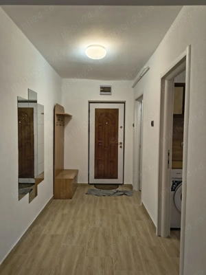 Apartament cu 3 camere de inchiriat   zona Micro 3   Iazul Morilor   etaj 1   renovat mobilat utilat - imagine 8