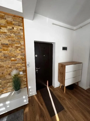 Mobilat si utilat premium. Etaj intermediar. Decomandat - imagine 7