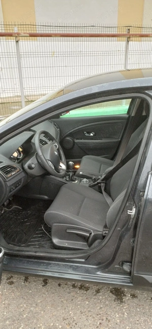 Renault Megane 3 - imagine 9