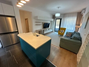 Apartament cu terasa mare zona Lipovei - intrare Dumbrăvița