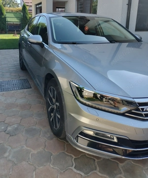 Volkswagen Passat 2.0 TDI DSG 4Motion R-Line - imagine 3