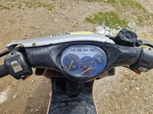 Vând Scuter KYMCO de 50 cm 2timpi în stare buna pret 1200 ron neg  - imagine 5