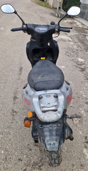 Vând Scuter KYMCO de 50 cm 2timpi în stare buna pret 1200 ron neg  - imagine 4