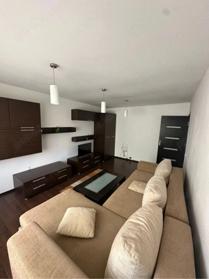 Proprietar inchiriez apartament o camera, zona Lipovei