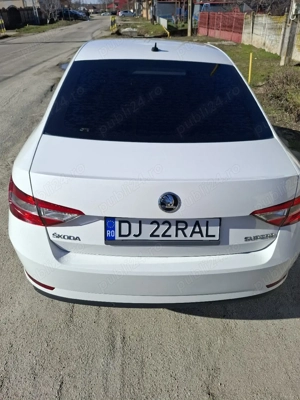 Scoda Superb  - imagine 4