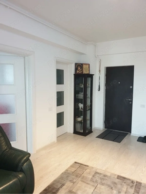 închiriez Apartament - imagine 2