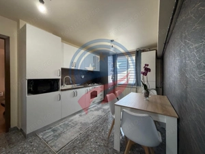 APARTAMENT 3 CAMERE-73 mp zona Promenada