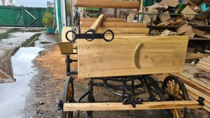 Caleasca pentru evenimente sau colectie - imagine 3