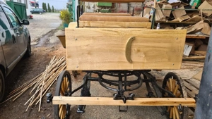 Caleasca pentru evenimente sau colectie