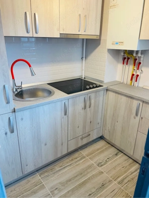 Garsoniera de inchiriat, Sector 4 - Str. Orastie ( Piata Resita) - imagine 2