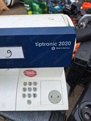 Vînd mașina de cusut  - imagine 5