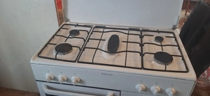 Aragaz cu 5 ochiuri și cuptor  - imagine 2