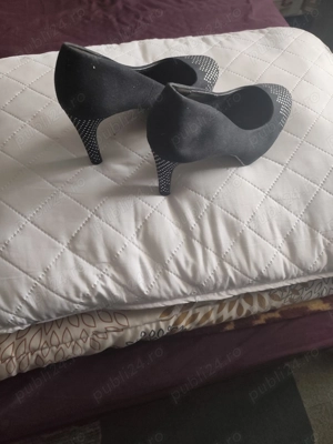 Pantofi cu toc,noi. - imagine 4