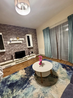 Casă de închiriat   Strada Crișul Repede, Bragadiru