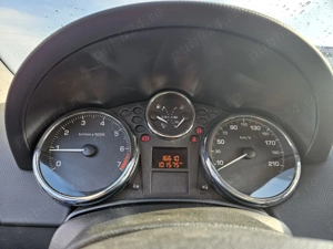 Vand Peugeot 2 V Benzină   88 CP (KFU) 102000 KM - imagine 6