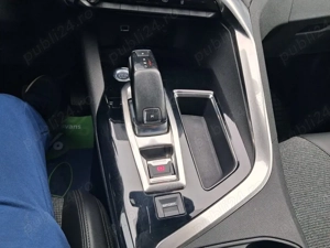 Peugeot 3008 - imagine 8