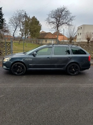 Scoda Octavia - imagine 2